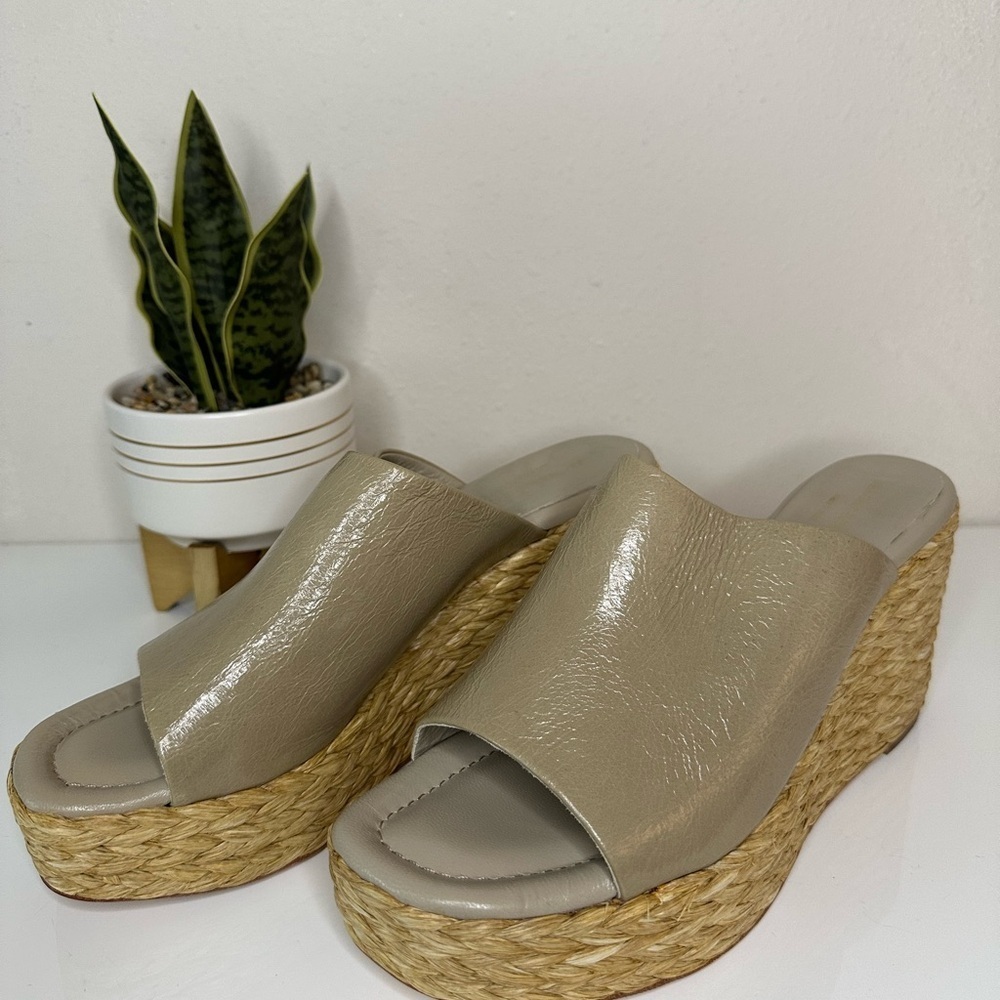 Paloma Barcelo Tan Woven Wedges - Picture 12 of 14